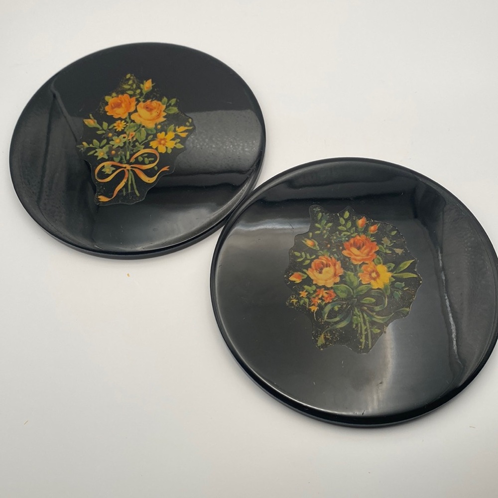 Vintage Wheeling Wall Floral Tiles
